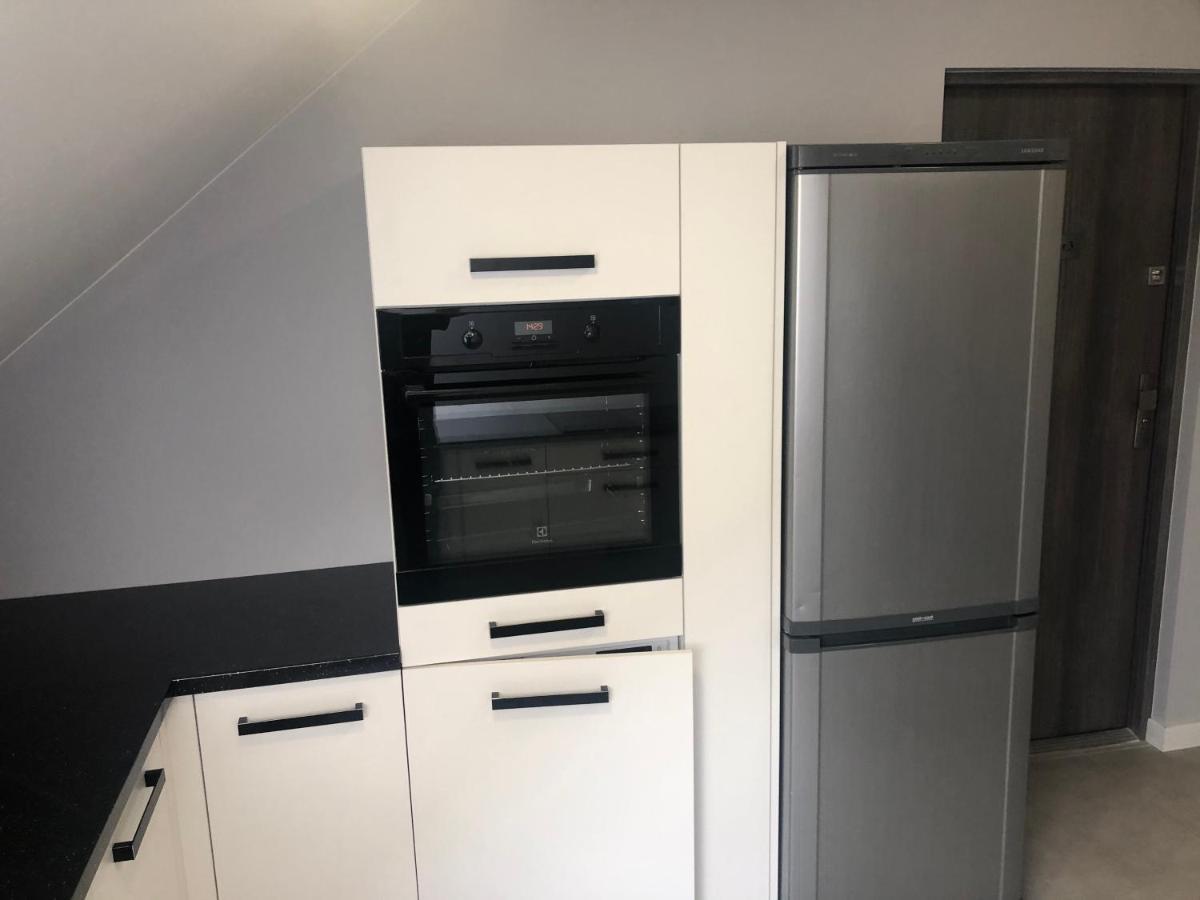 Klimatyzowane Apartamenty I Pokoje Przy Targach Кельце Экстерьер фото